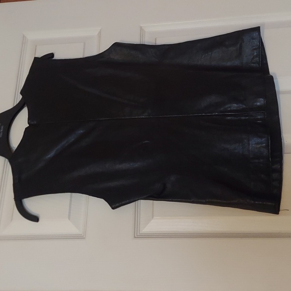 VINCE  100% leather shell, long back zipper, size 12, EPC! - Picture 3 of 7